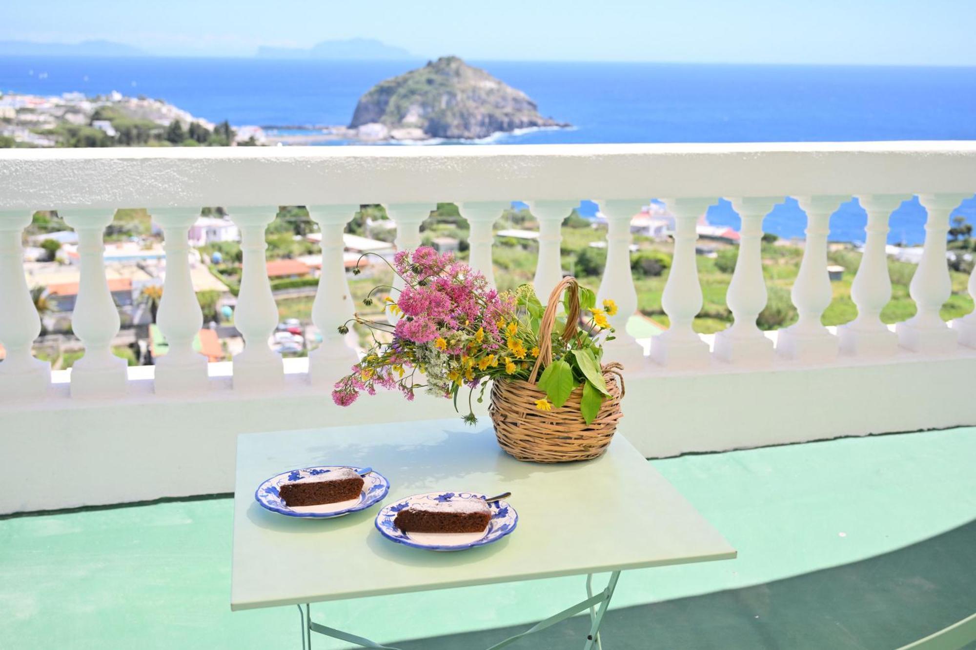 Villa Eleonora, Un Angolo Di Paradiso Ad Ischia Sant'Angelo  ภายนอก รูปภาพ