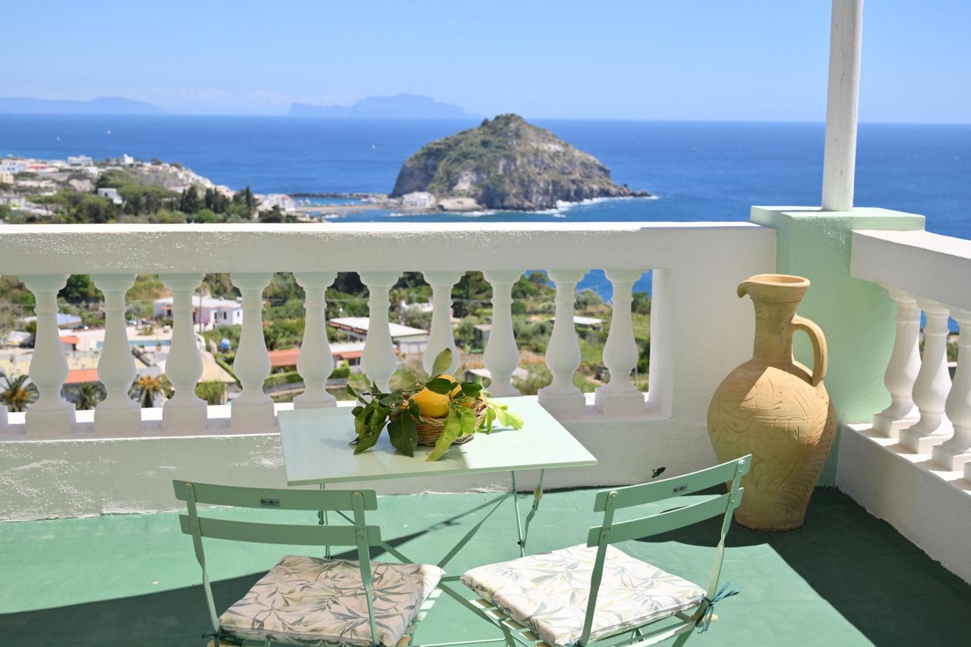 Villa Eleonora, Un Angolo Di Paradiso Ad Ischia Sant'Angelo  ภายนอก รูปภาพ