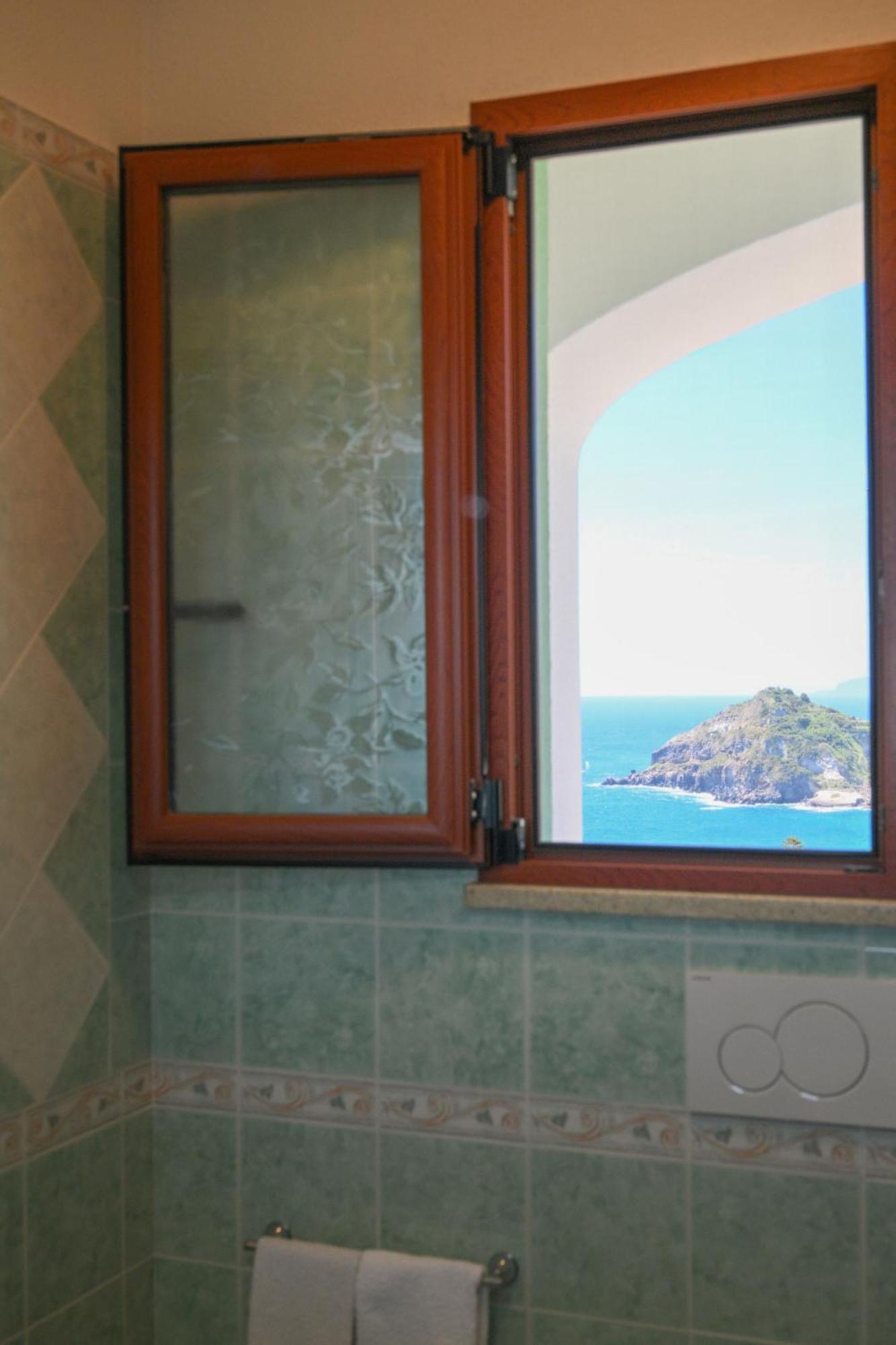 Villa Eleonora, Un Angolo Di Paradiso Ad Ischia Sant'Angelo  ห้อง รูปภาพ